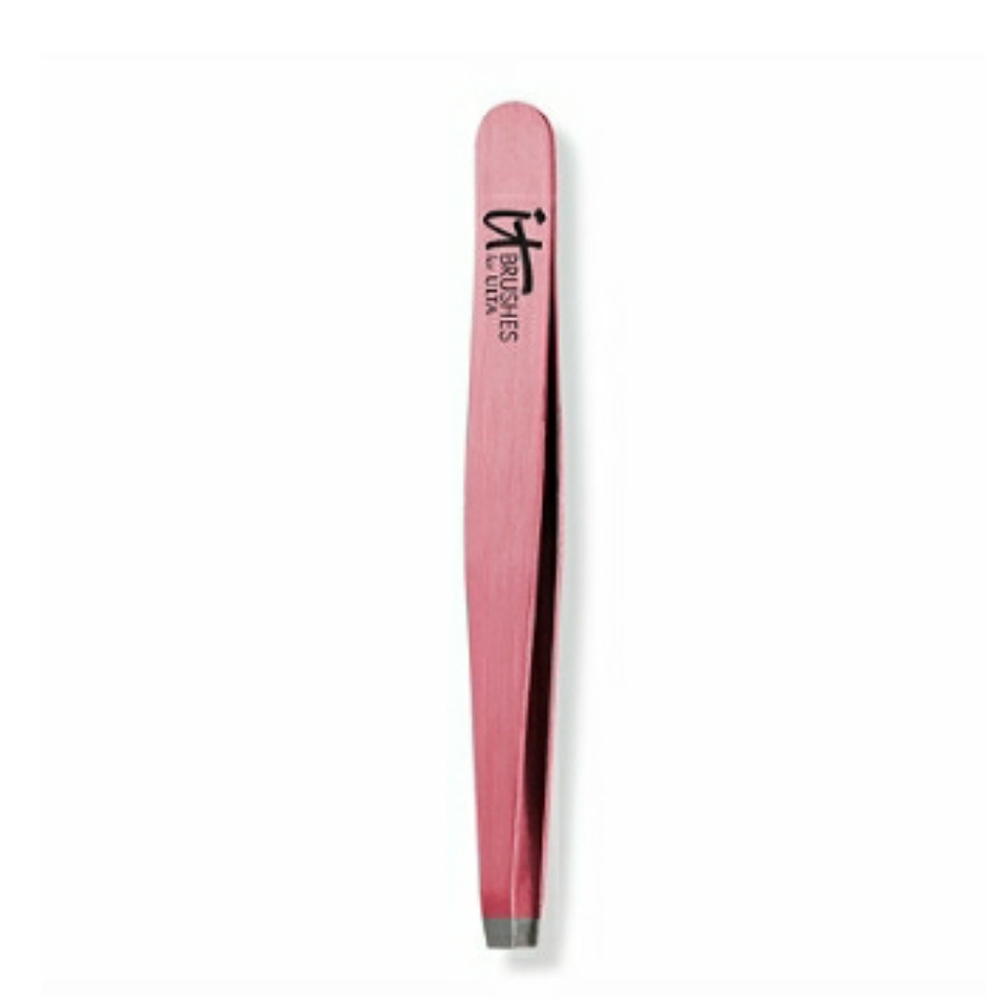 IT BRUSHES FOR ULTA AIRBRUSH ESSENTIALS SLANTED TWEEZERS.